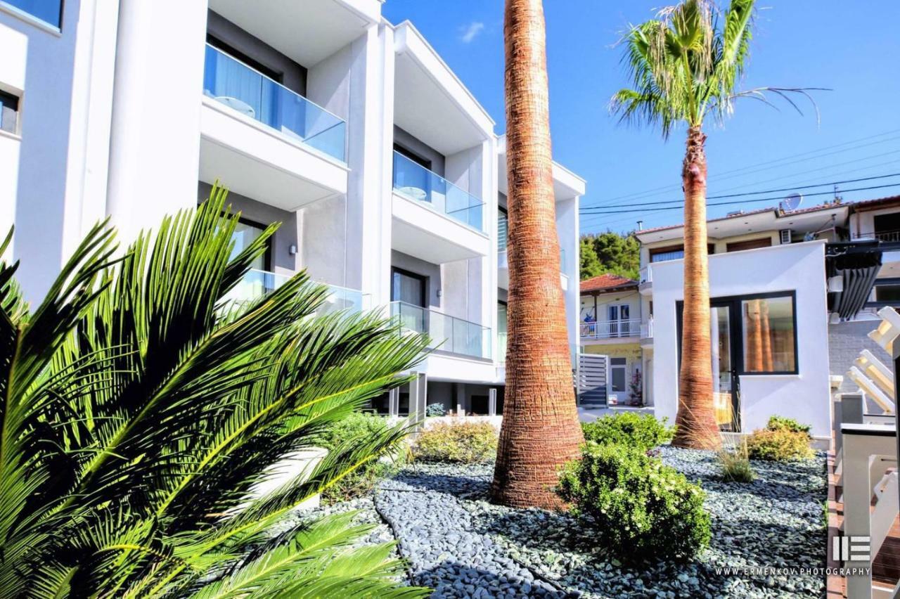 Senso Suites Néa Péramos Εξωτερικό φωτογραφία