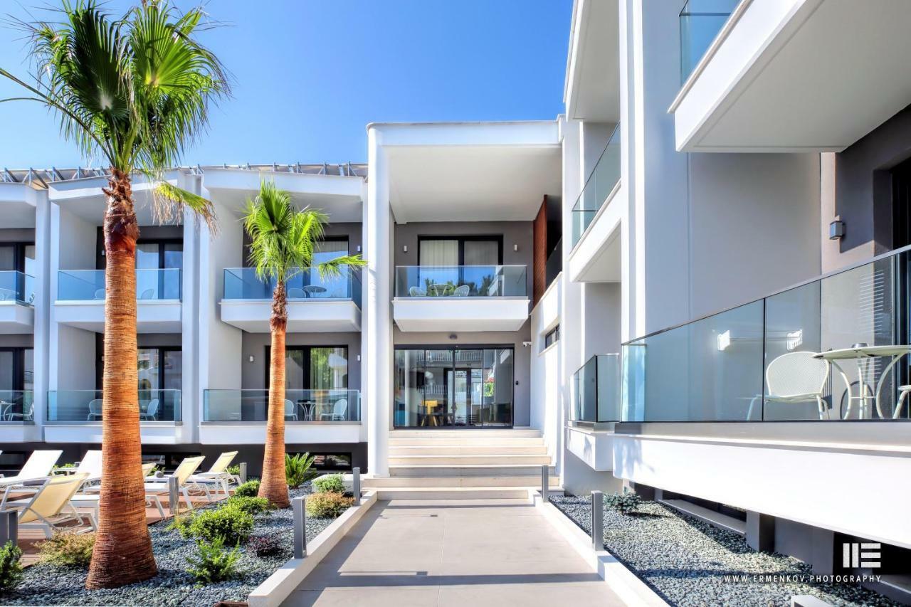 Senso Suites Néa Péramos Εξωτερικό φωτογραφία