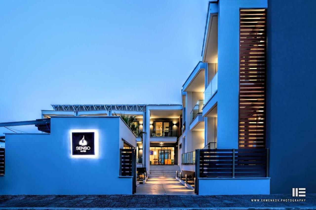 Senso Suites Néa Péramos Εξωτερικό φωτογραφία