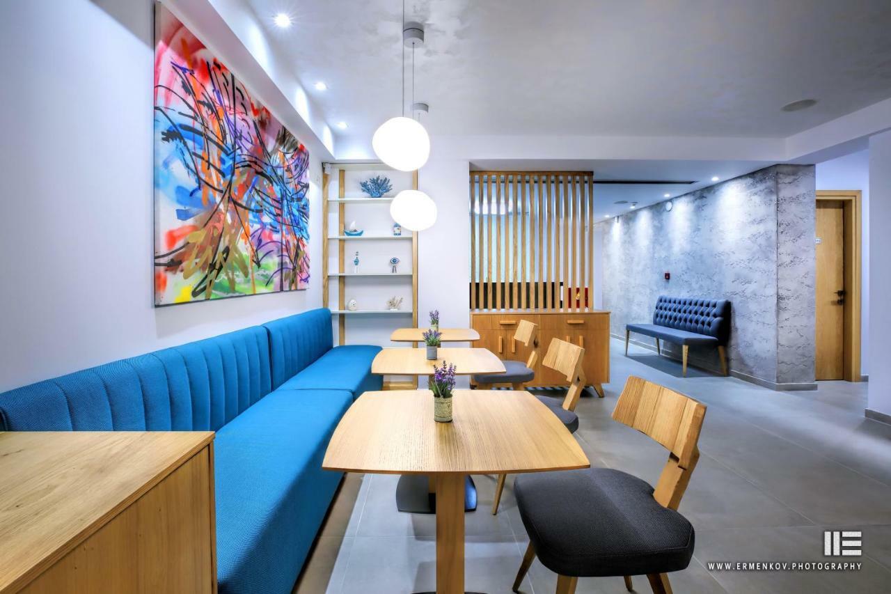 Senso Suites Néa Péramos Εξωτερικό φωτογραφία