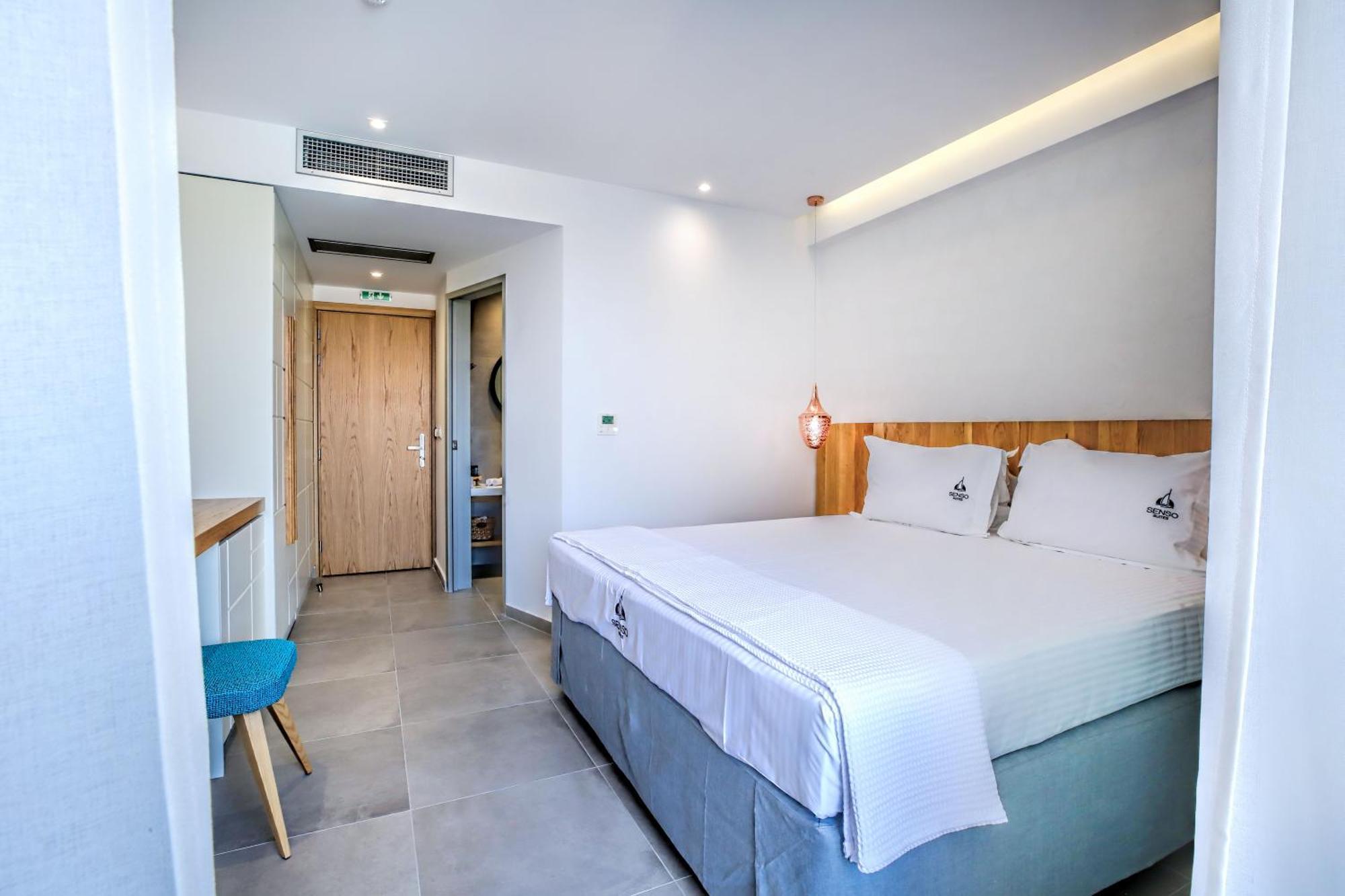 Senso Suites Néa Péramos Εξωτερικό φωτογραφία