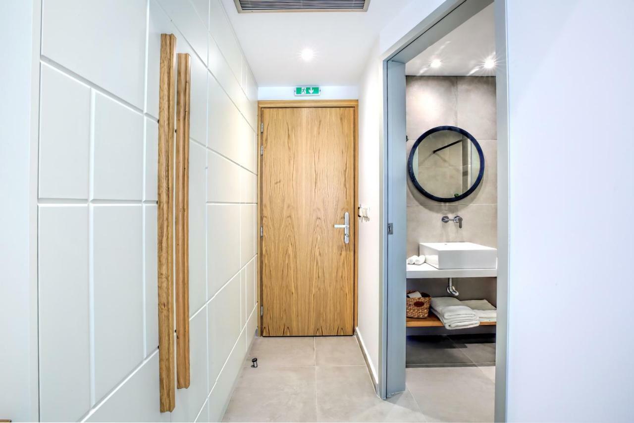 Senso Suites Néa Péramos Εξωτερικό φωτογραφία