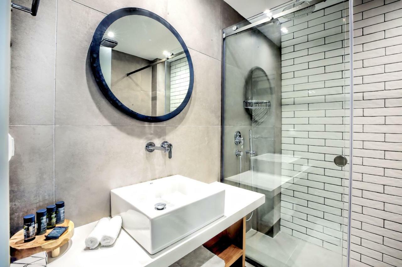 Senso Suites Néa Péramos Εξωτερικό φωτογραφία