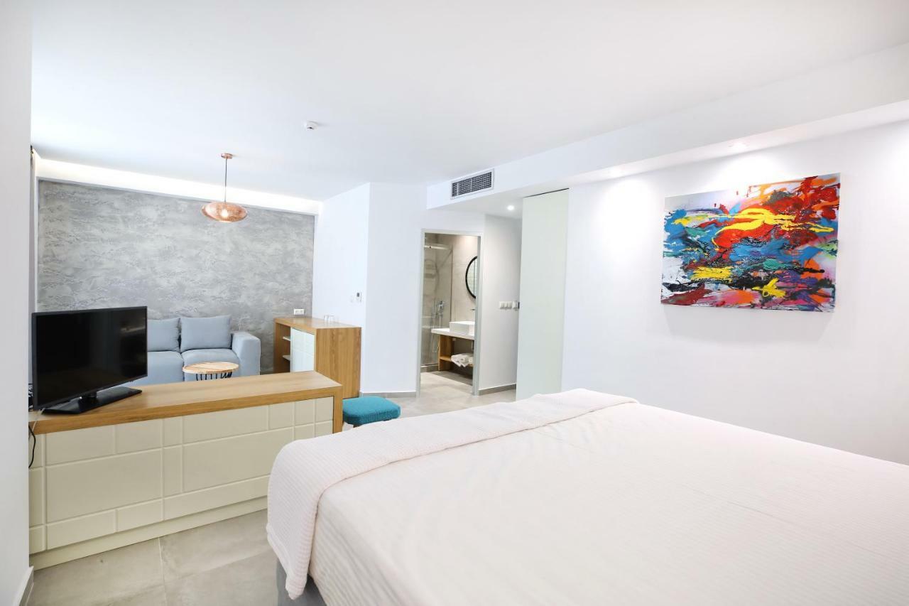 Senso Suites Néa Péramos Εξωτερικό φωτογραφία